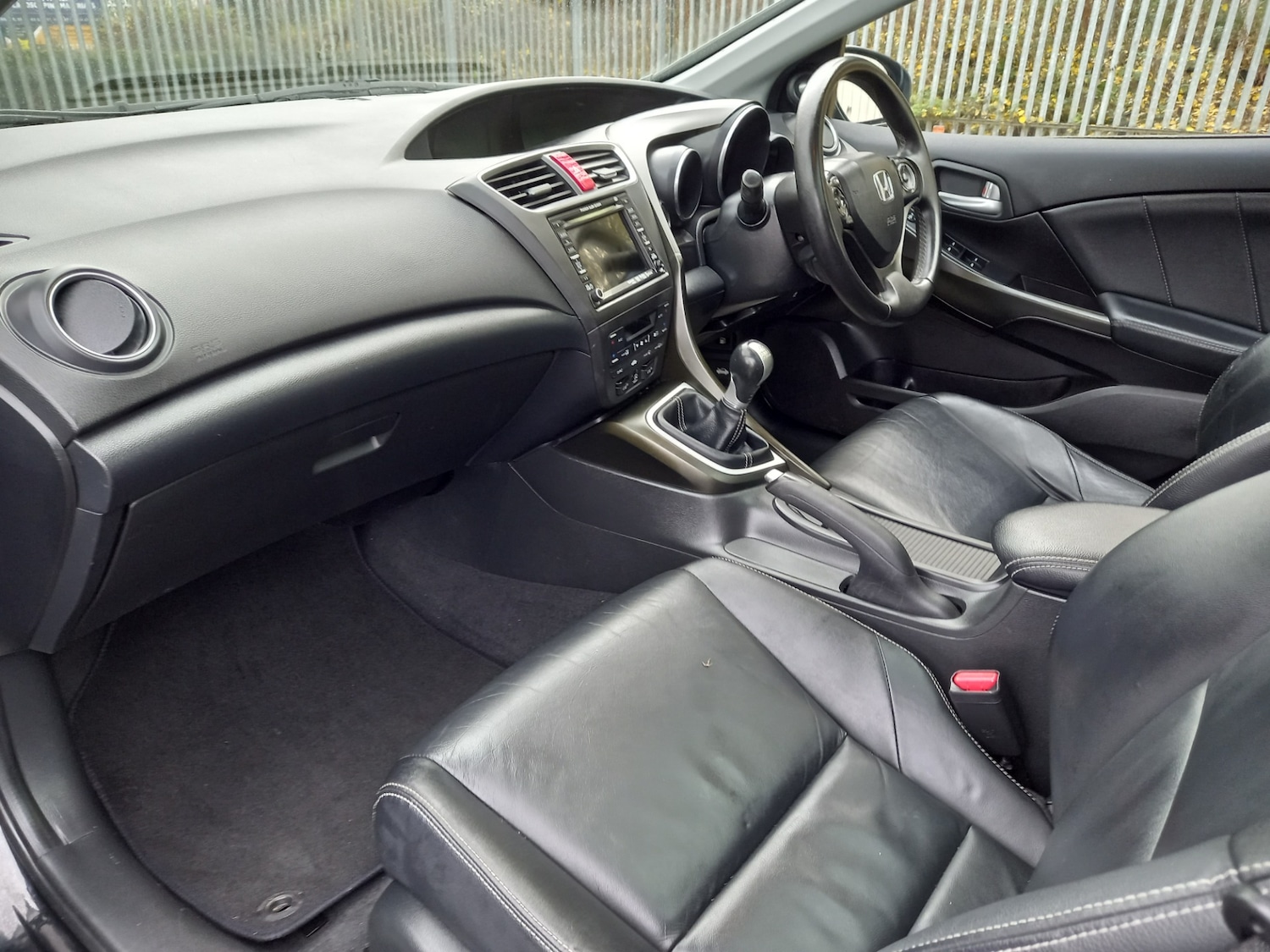 Used Honda Civic 2015 for sale - 76555210: Photo 21