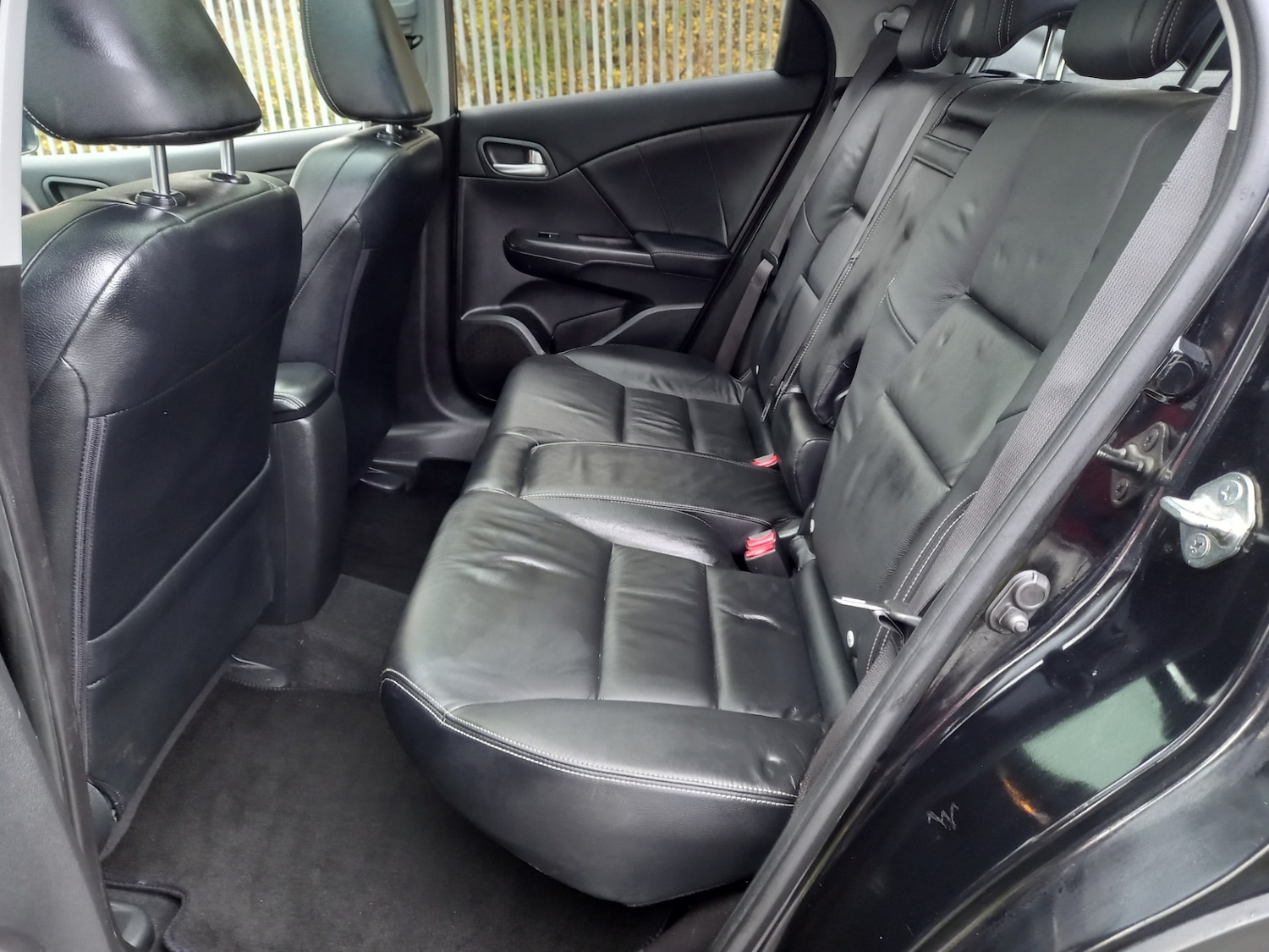 Used Honda Civic 2015 for sale - 76555210: Photo 25