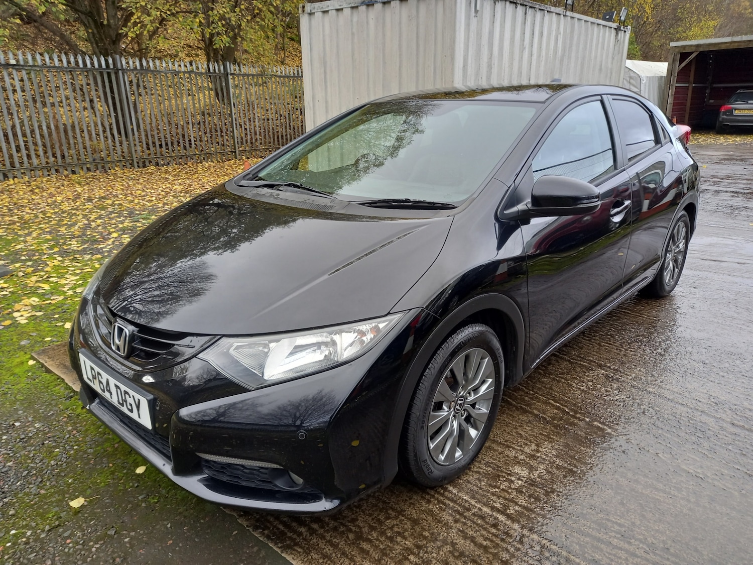 Used Honda Civic 2015 for sale - 76555210: Photo 3
