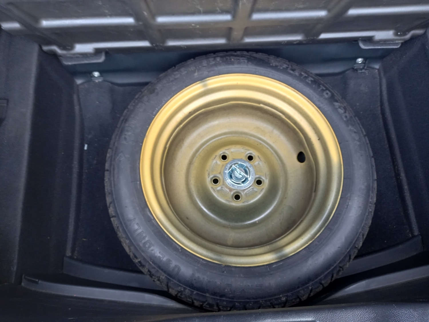 Used Honda Civic 2015 for sale - 76555210: Photo 44