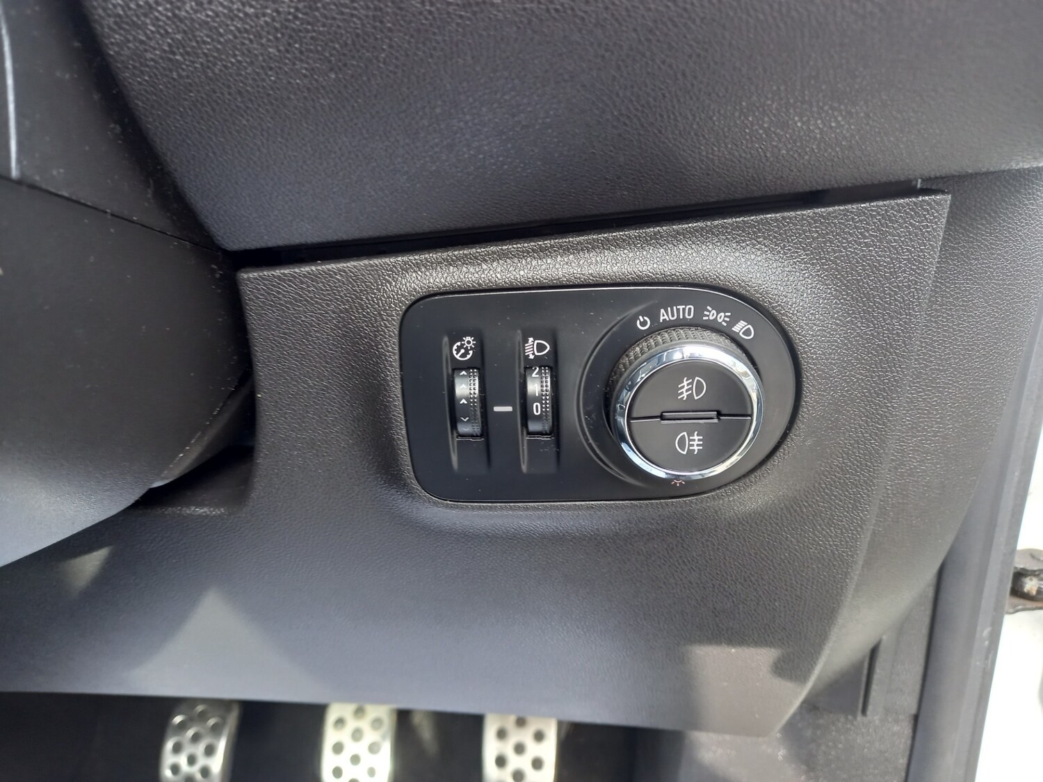 Used Vauxhall Corsa 2015 for sale - 78177464: Photo 30