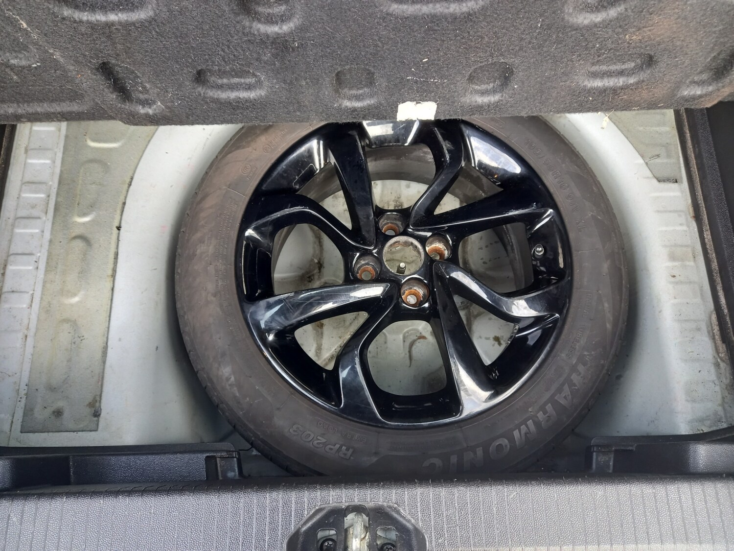 Used Vauxhall Corsa 2015 for sale - 78177464: Photo 38