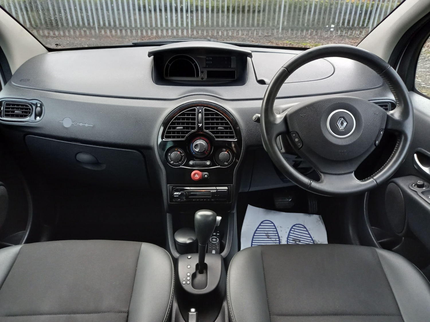 Used Renault Grand Modus 2011 for sale - 76846122: Photo 15