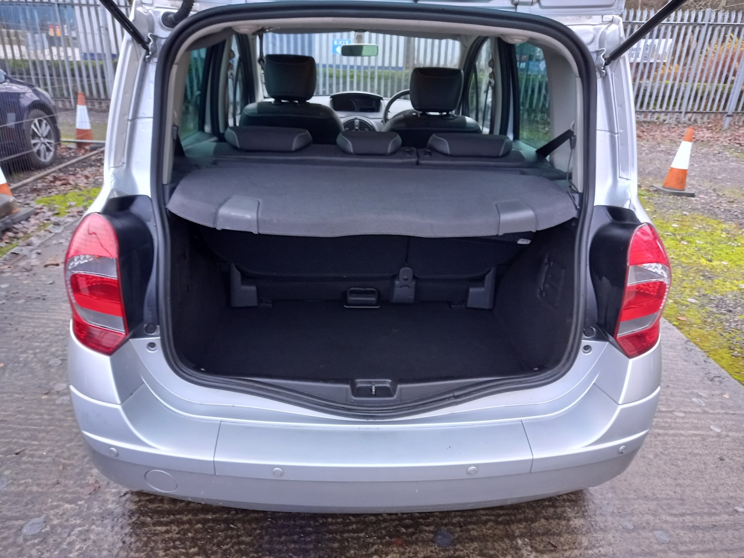 Used Renault Grand Modus 2011 for sale - 76846122: Photo 34