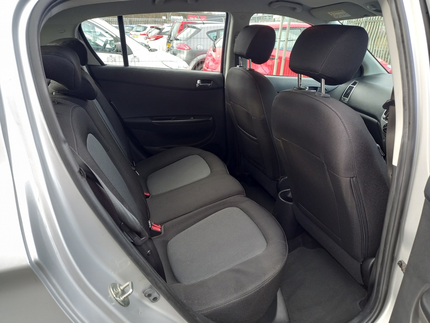 Used Hyundai i20 2014 for sale - 78067621: Photo 15