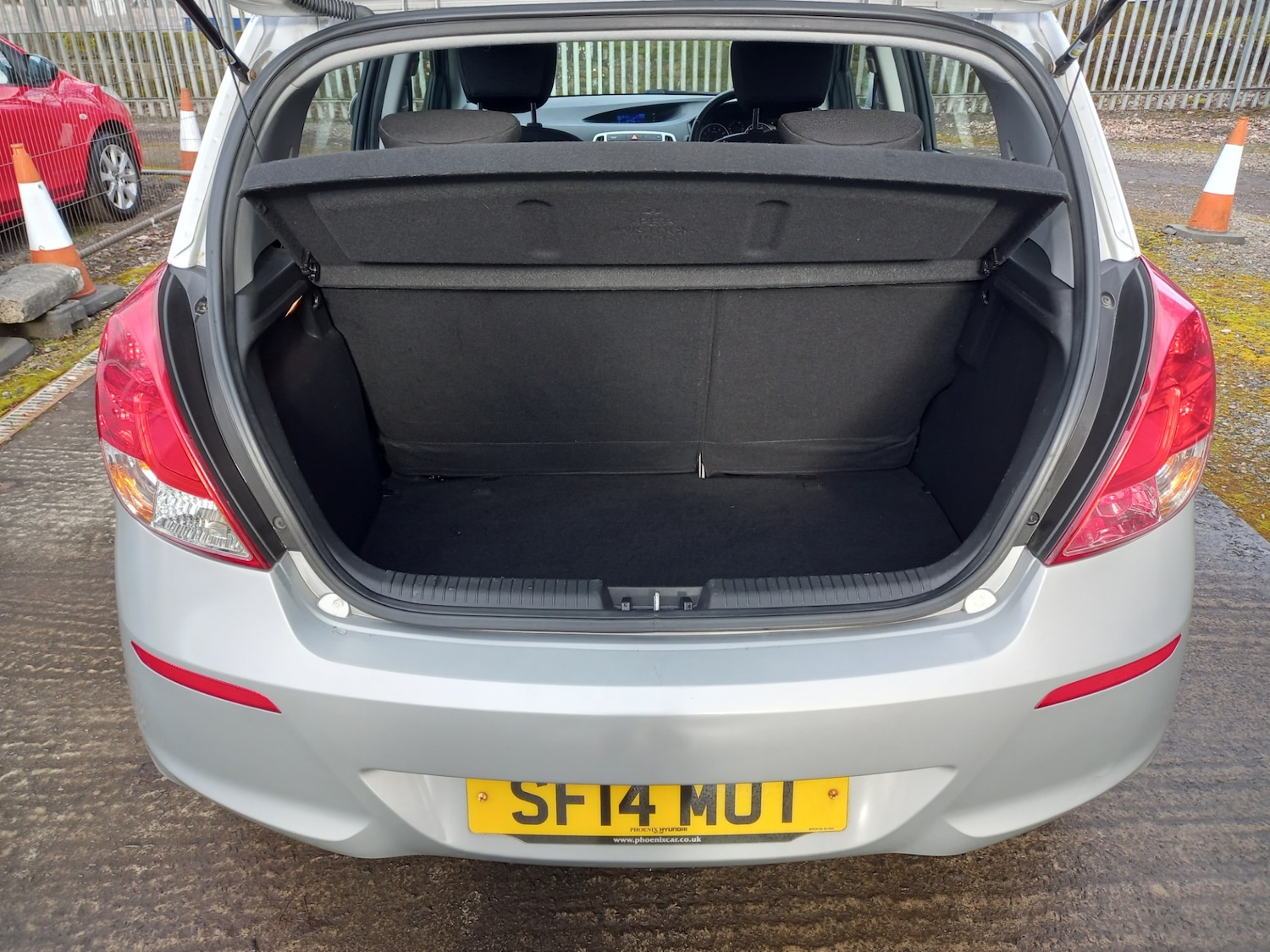 Used Hyundai i20 2014 for sale - 78067621: Photo 34