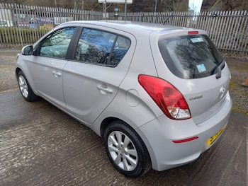 Used Hyundai i20 2014 for sale - 78067621: Photo