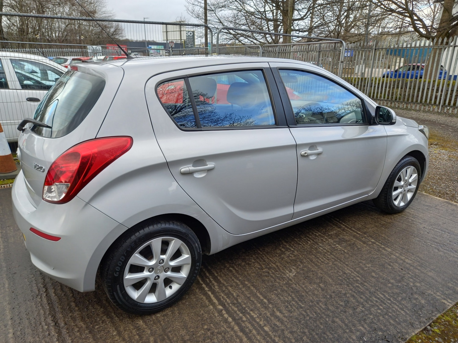 Used Hyundai i20 2014 for sale - 78067621: Photo 5