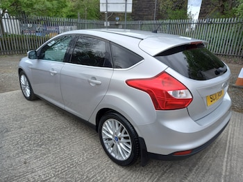 Used Ford Focus 2011 for sale - 78508356: Photo