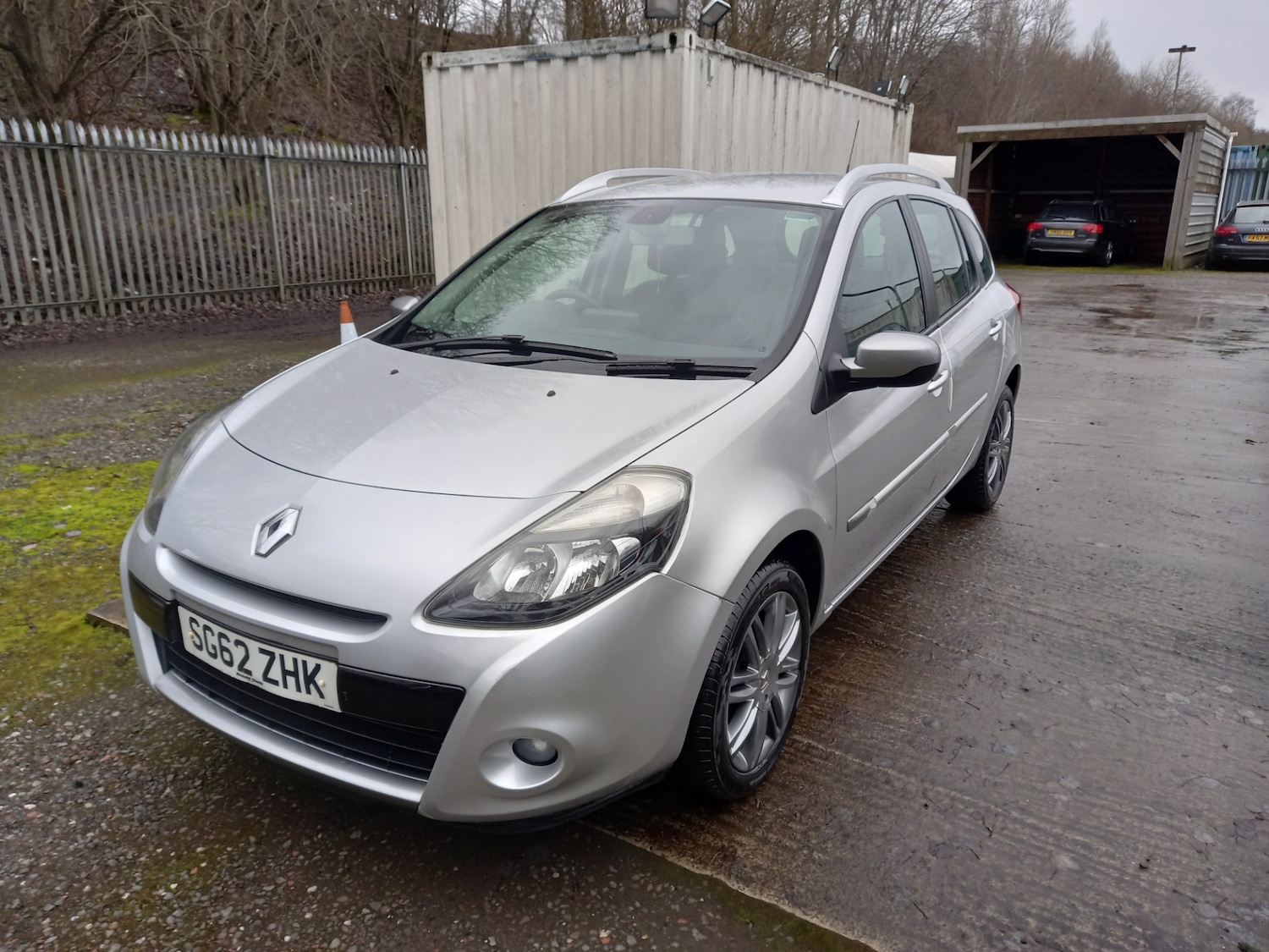 Used Renault Clio 2012 for sale - 77701947: Photo 2