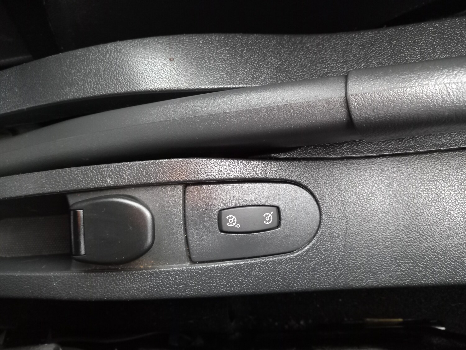 Used Renault Clio 2012 for sale - 77701947: Photo 28