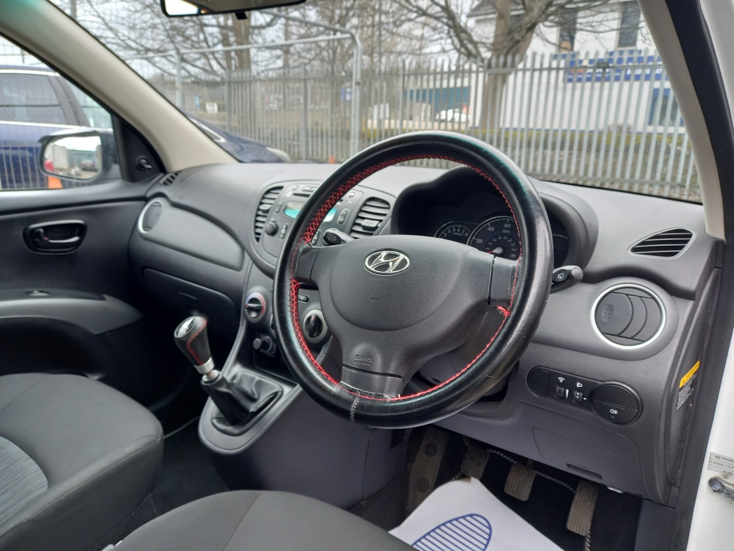 Used Hyundai i10 2013 for sale - 78027854: Photo 11