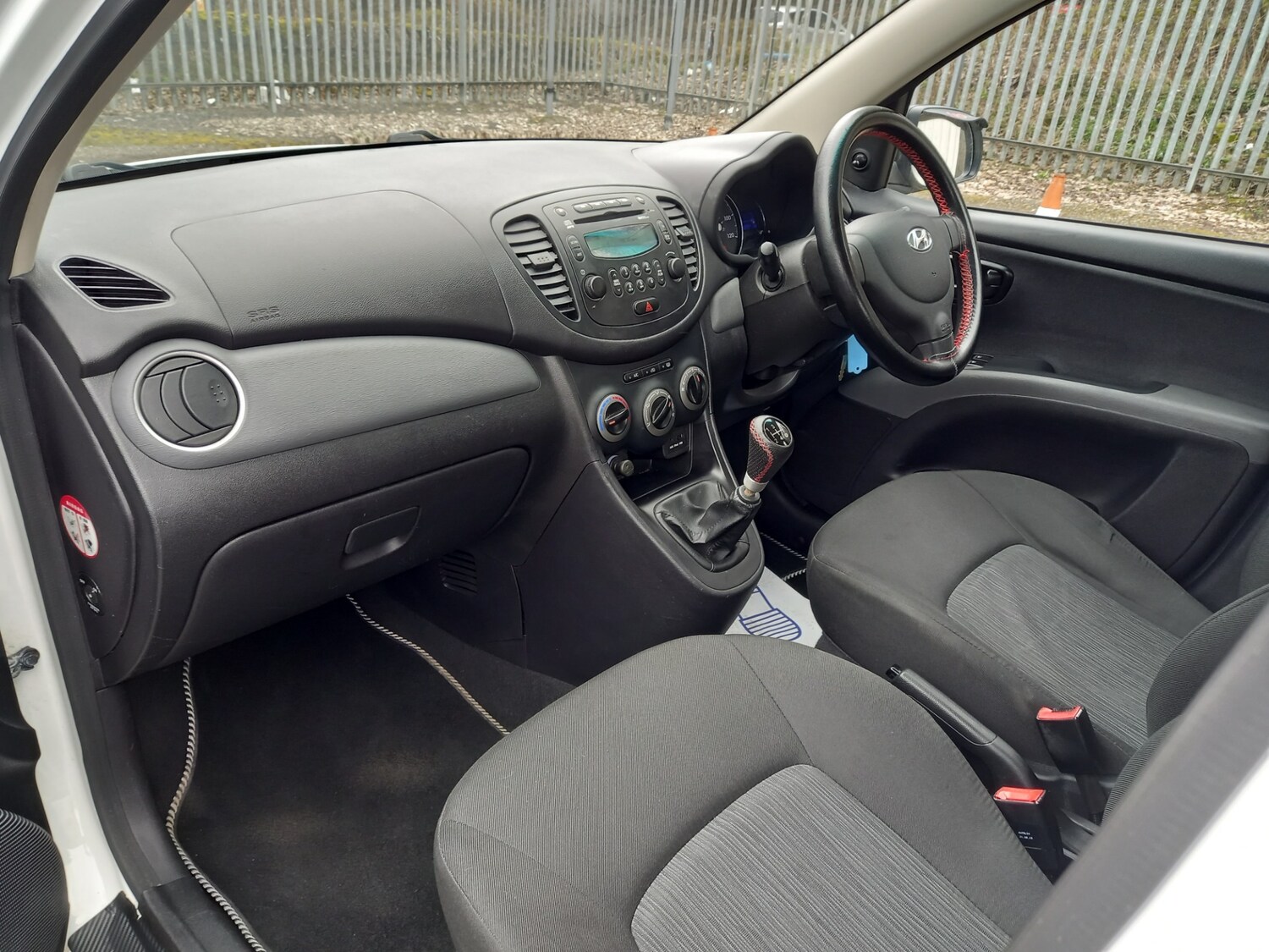 Used Hyundai i10 2013 for sale - 78027854: Photo 20