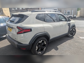 Used Dacia Duster 2024 for sale - 79430433: Photo