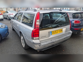 Used Volvo V70 2003 for sale - 79467771: Photo
