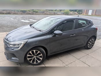 Used Renault Clio 2022 for sale - 79787427: Photo