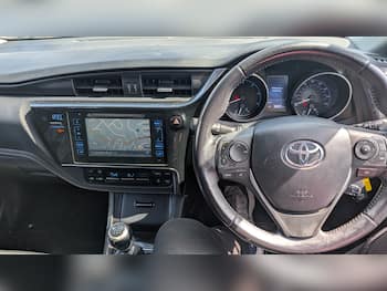 Used Toyota Auris 2016 for sale - 79615748: Photo
