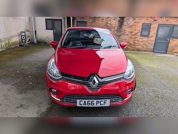 Used Renault Clio 2017 for sale - 79468956: Photo