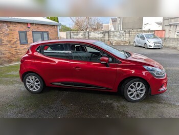 Used Renault Clio 2017 for sale - 79468956: Photo