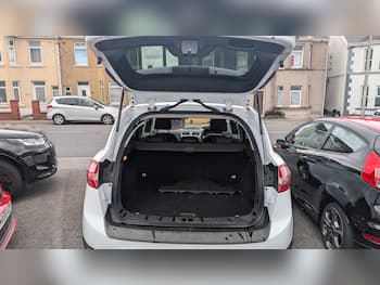 Used Ford Kuga 2011 for sale - 79692631: Photo