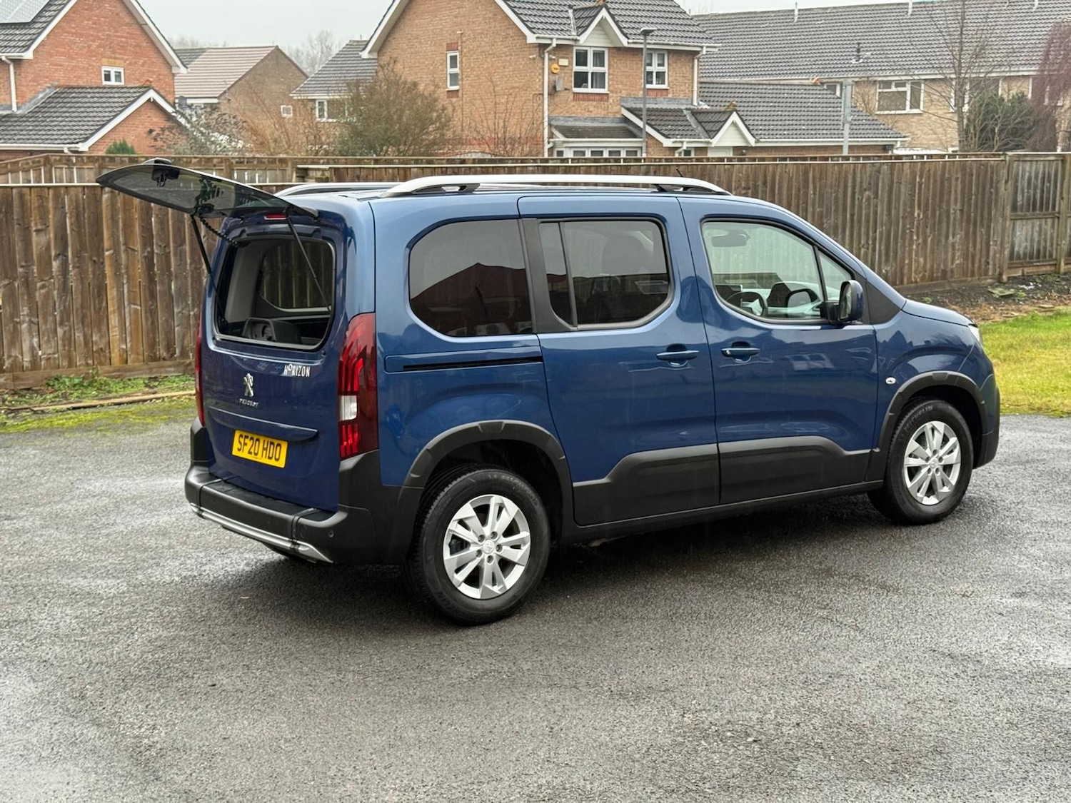 Used Peugeot Rifter 2020 for sale - 77515932: Photo 4