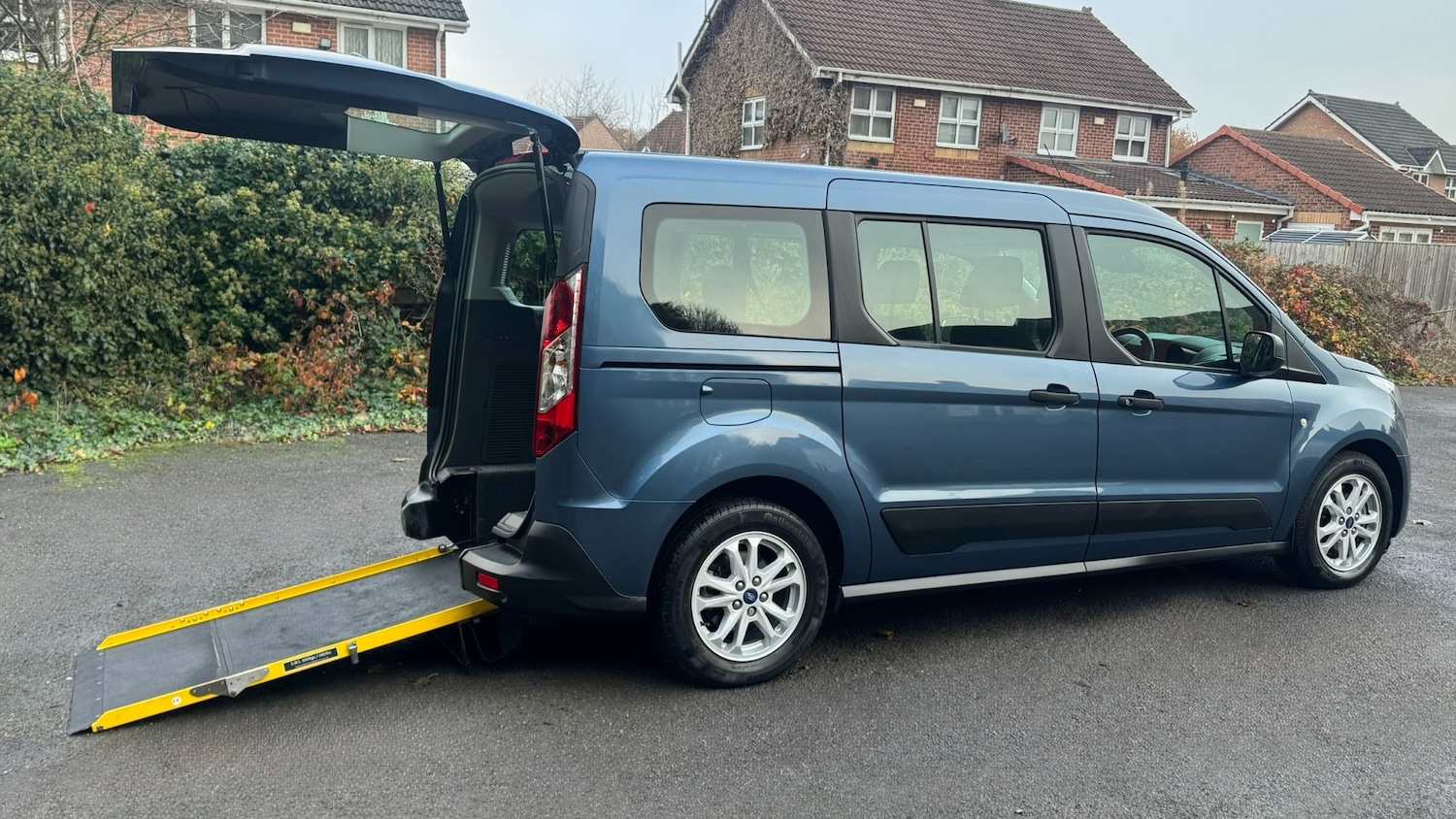 Used Ford Grand Tourneo Connect 2019 for sale - 76504785: Photo 1