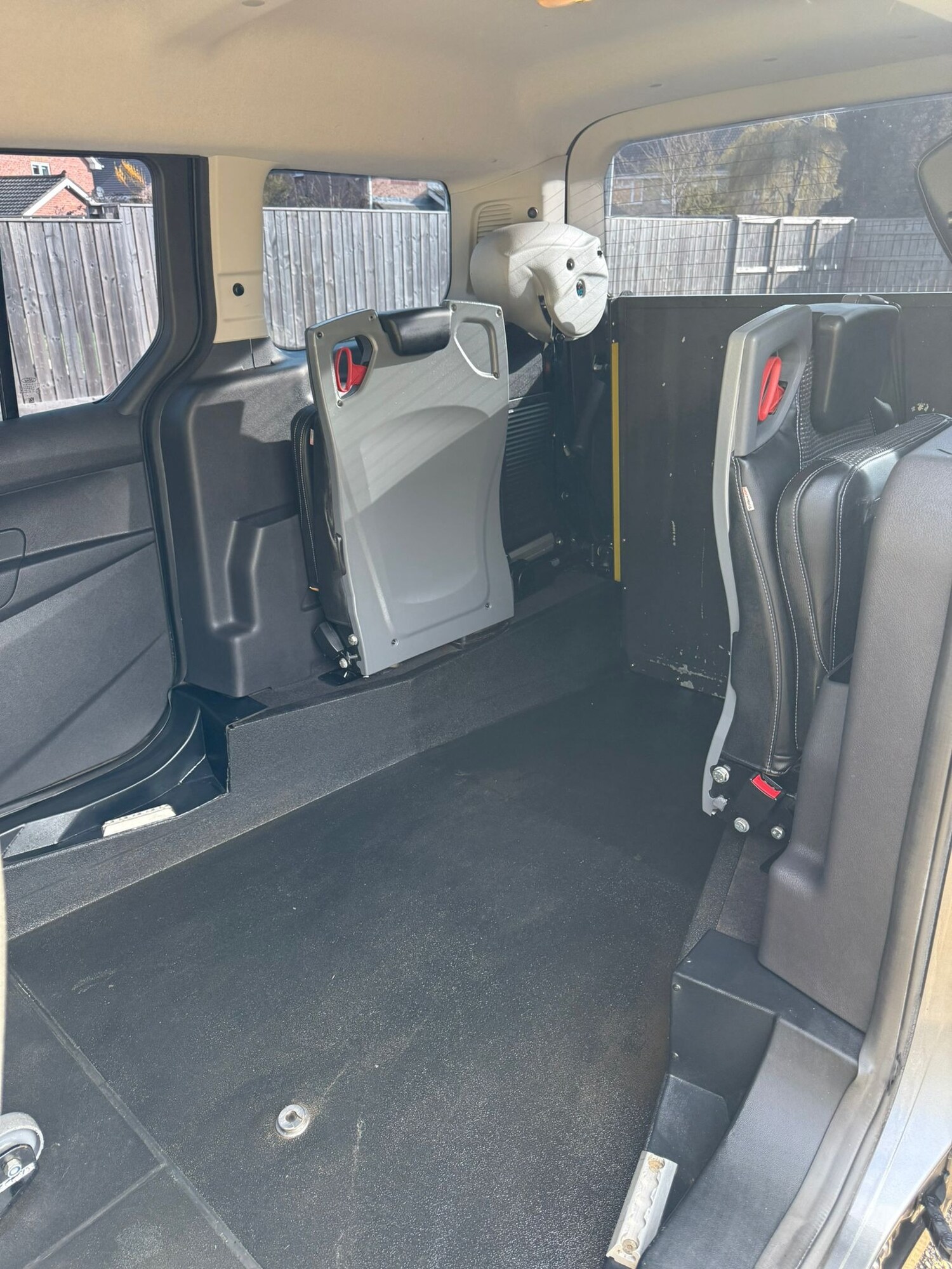 Used Ford Grand Tourneo Connect 2019 for sale - 78162940: Photo 17