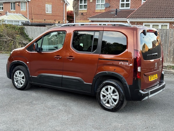 Used Peugeot Rifter 2020 for sale - 76225180: Photo 6