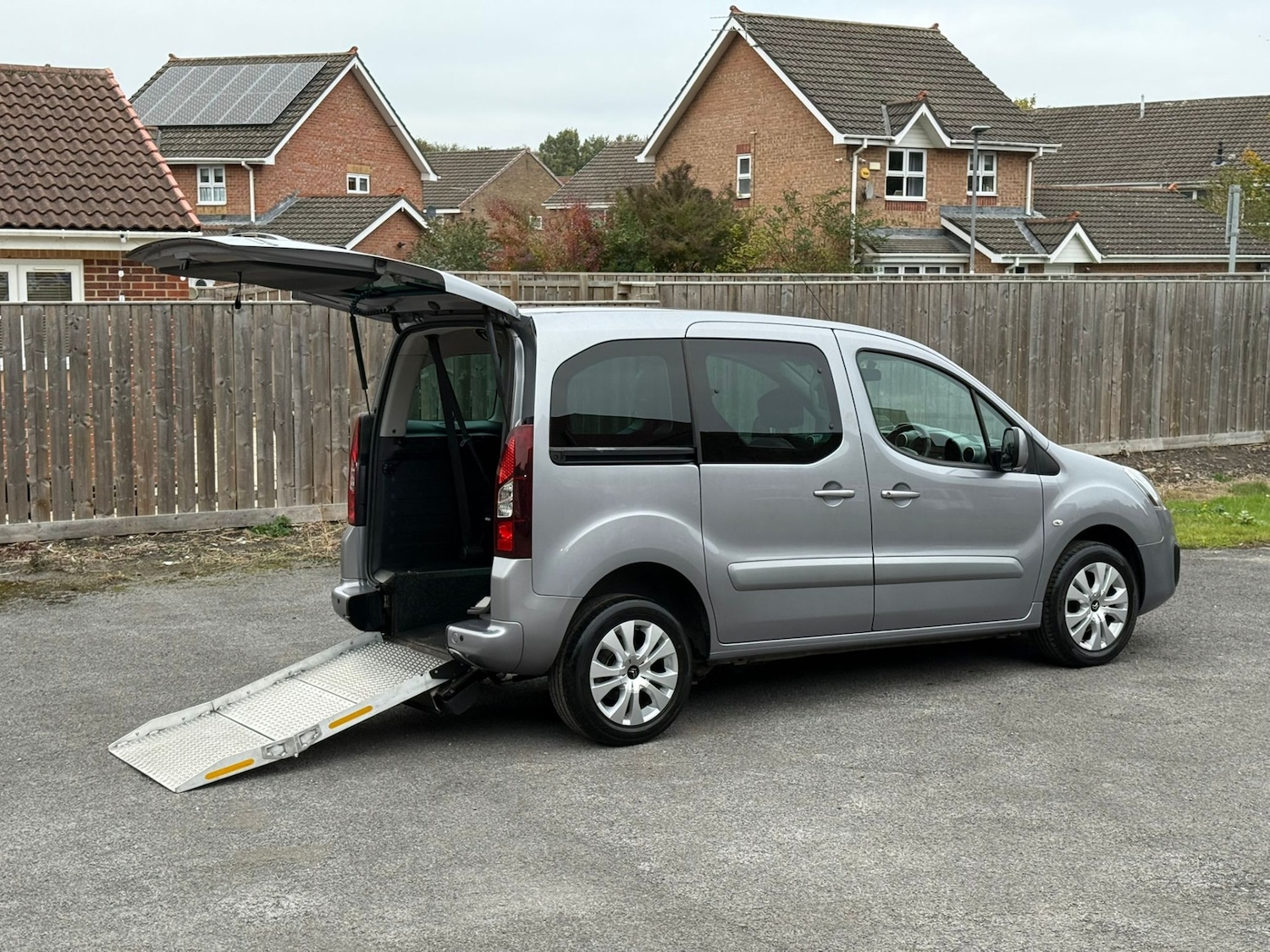 Used Citroen Berlingo Multispace 2016 for sale - 76273334: Photo 1