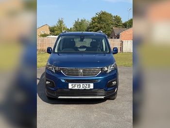 Used Peugeot Rifter 2019 for sale - 76525772: Photo