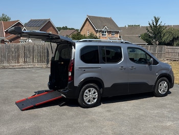 Used Peugeot Rifter 2021 for sale - 79219840: Photo