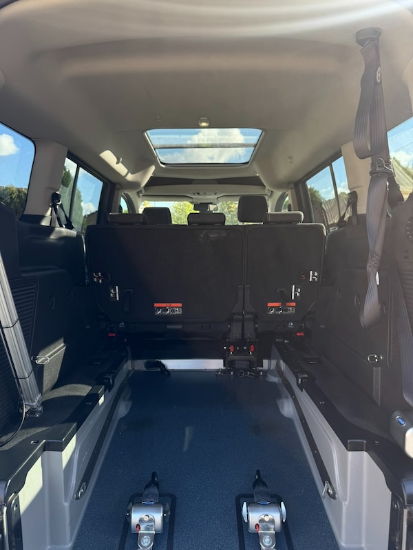 Used Ford Grand Tourneo Connect 2017 for sale - 76036331: Photo 15