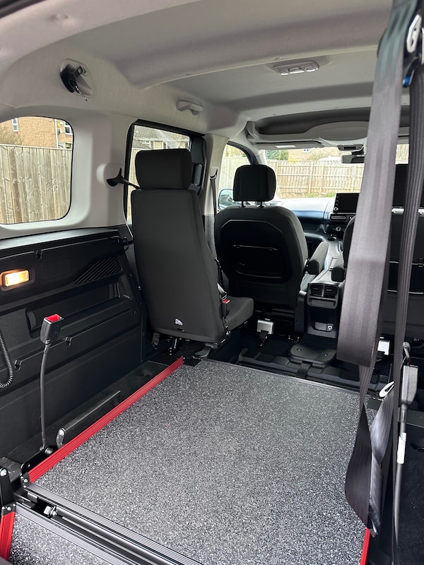 Used Peugeot Rifter 2019 for sale - 76219333: Photo 11