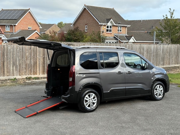 Used Peugeot Rifter 2019 for sale - 76219333: Photo 1