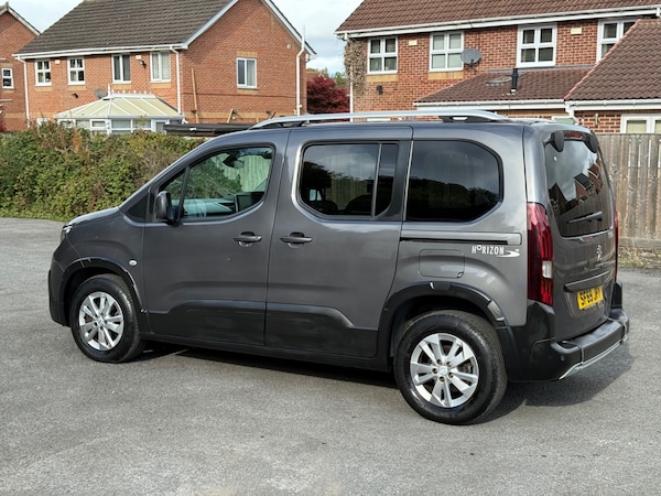 Used Peugeot Rifter 2019 for sale - 76219333: Photo 6