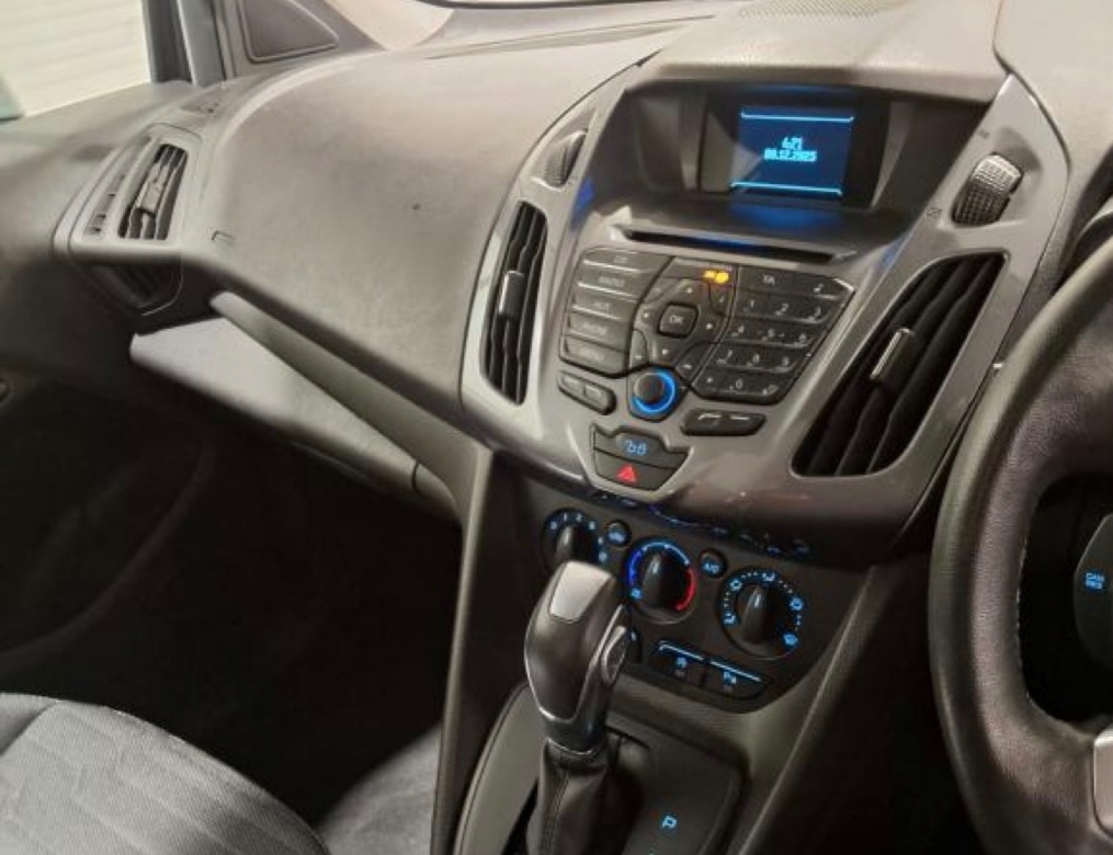 Used Ford Grand Tourneo Connect 2018 for sale - 77476831: Photo 4