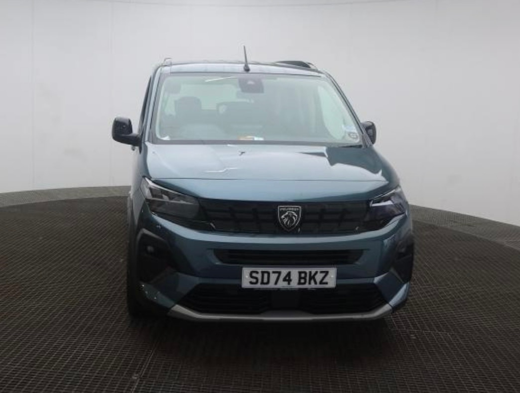 Used Peugeot Rifter 2024 for sale - 77529797: Photo 4