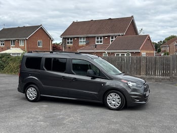 Used Ford Grand Tourneo Connect 2019 for sale - 79872865: Photo