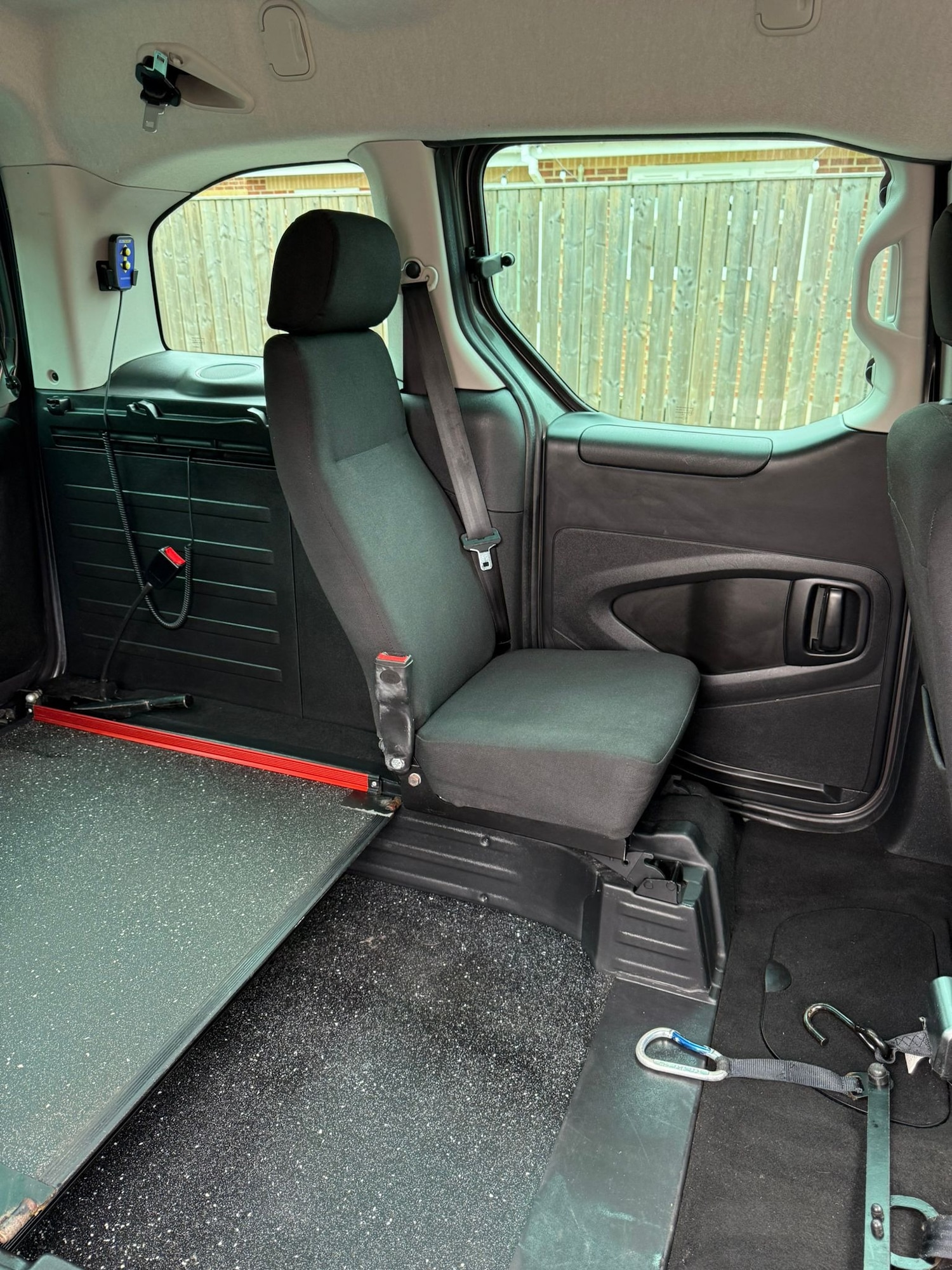 Used Peugeot Partner Tepee 2019 for sale - 76720157: Photo 11