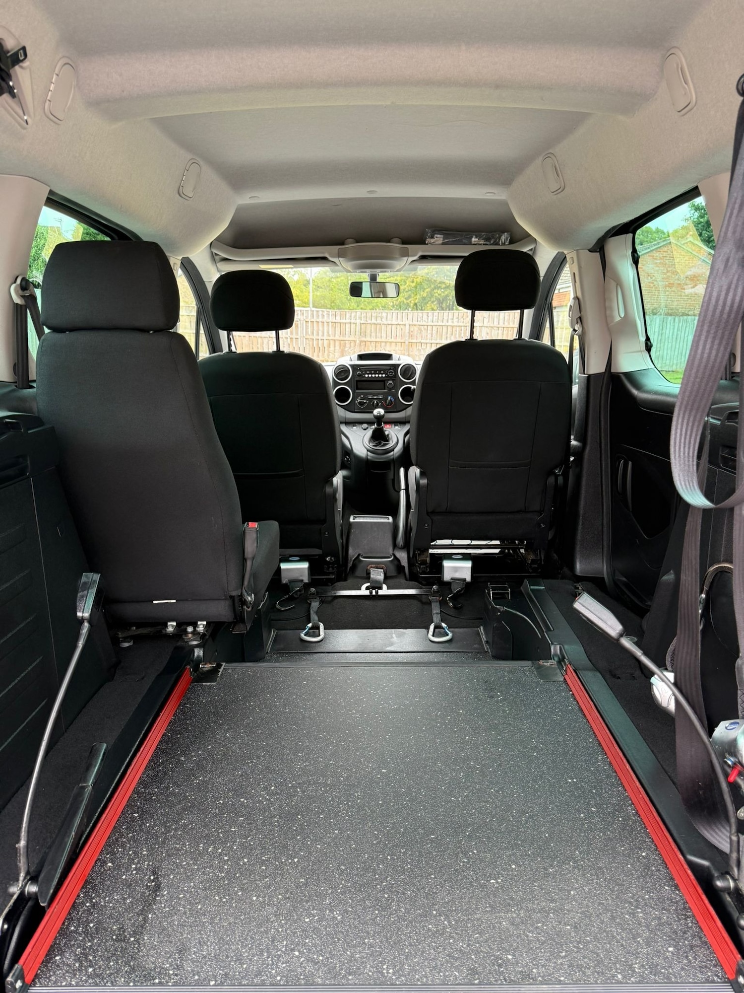 Used Peugeot Partner Tepee 2019 for sale - 76720157: Photo 14