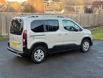 Used Peugeot Rifter 2019 for sale - 77603275: Photo