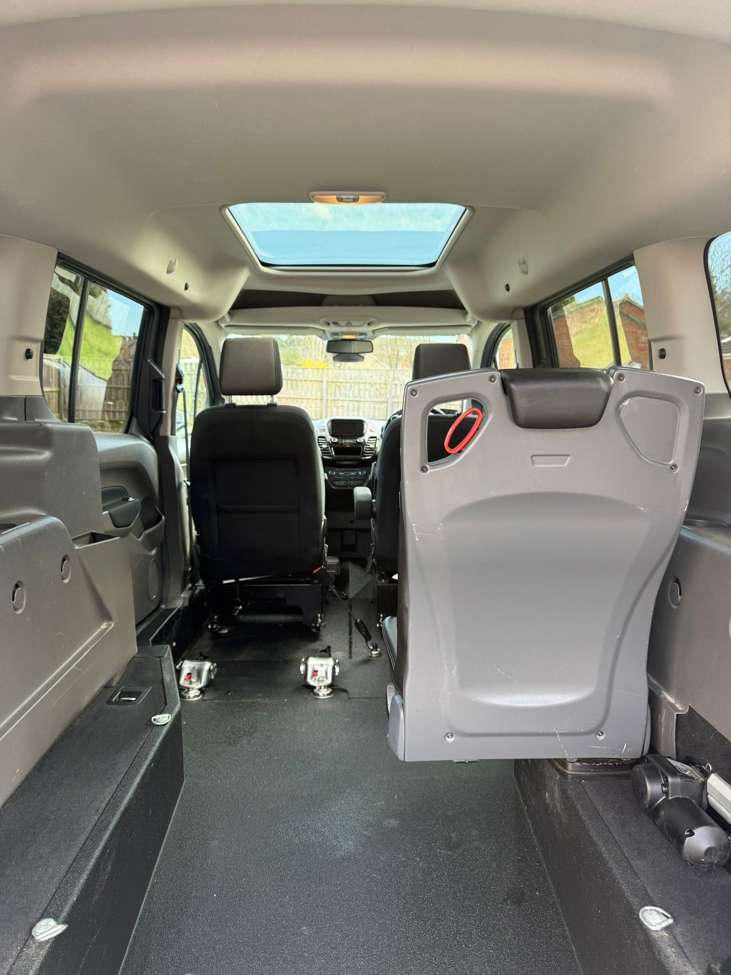 Used Ford Grand Tourneo Connect 2020 for sale - 78038695: Photo 18