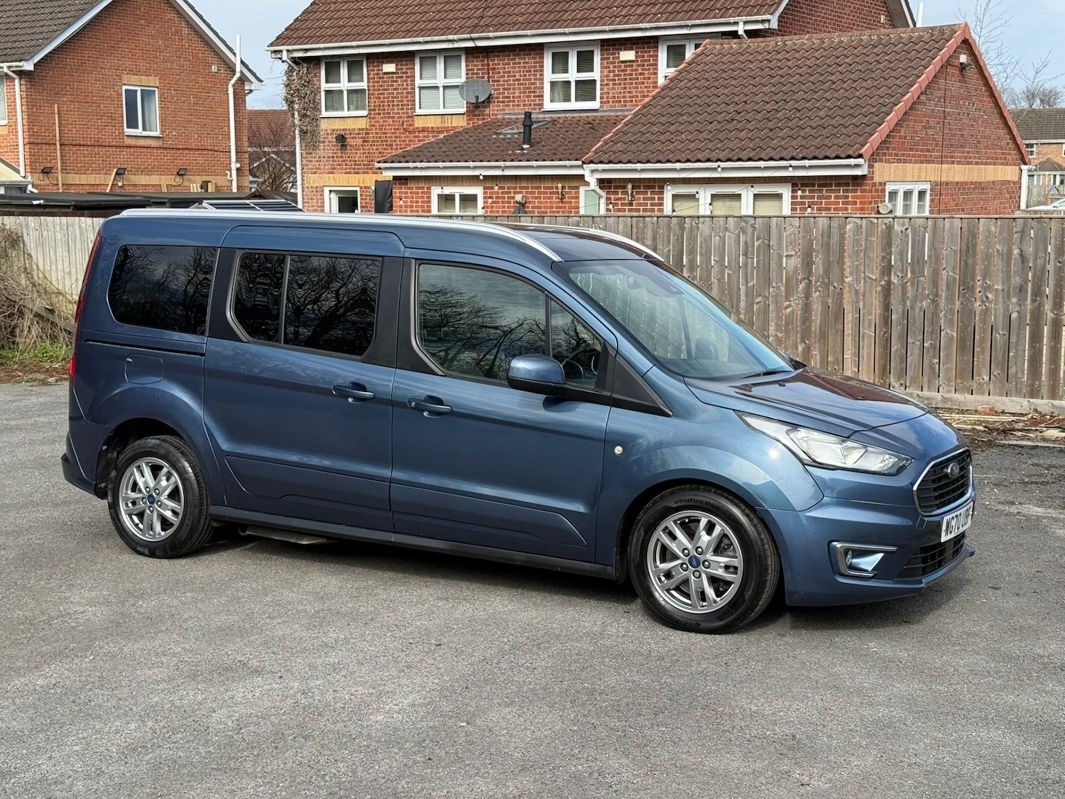 Used Ford Grand Tourneo Connect 2020 for sale - 78038695: Photo 2