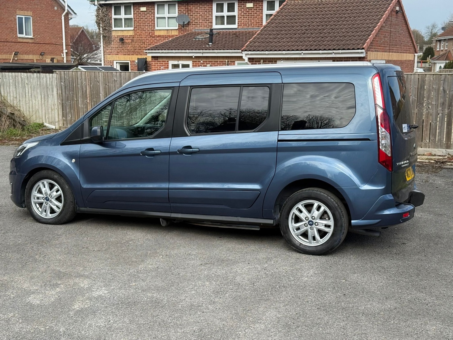 Used Ford Grand Tourneo Connect 2020 for sale - 78038695: Photo 5