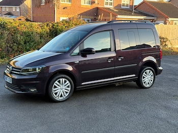 Used Volkswagen Caddy Life 2018 for sale - 76402512: Photo