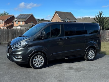 Used Ford Tourneo Custom 2019 for sale - 79599620: Photo