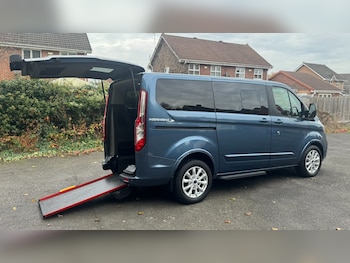 Used Ford Tourneo Custom 2020 for sale - 76492257: Photo