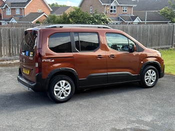 Used Peugeot Rifter 2019 for sale - 78862010: Photo