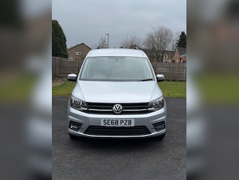 Used Volkswagen Caddy Maxi Life 2019 for sale - 77365359: Photo