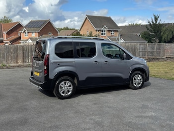 Used Peugeot Rifter 2020 for sale - 79599964: Photo